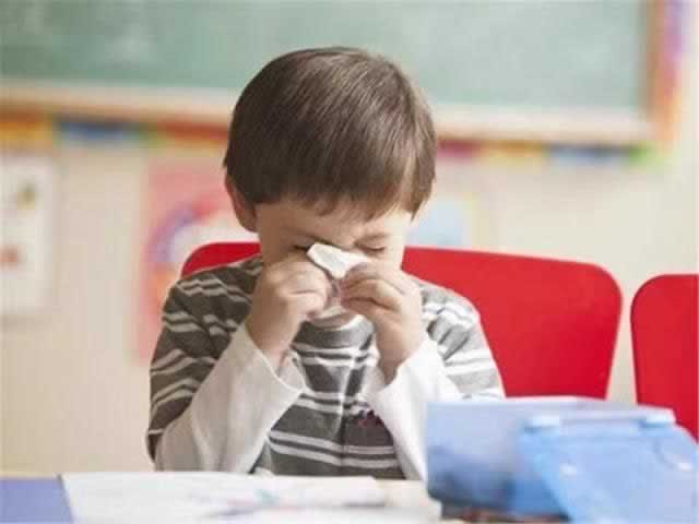 网上被黑不给提款?揭秘涉嫌违规风控审核背后的真相及应对方法