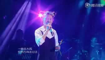 【紧急提醒】网上被黑,客服不给出款?教你一招巧妙应对!