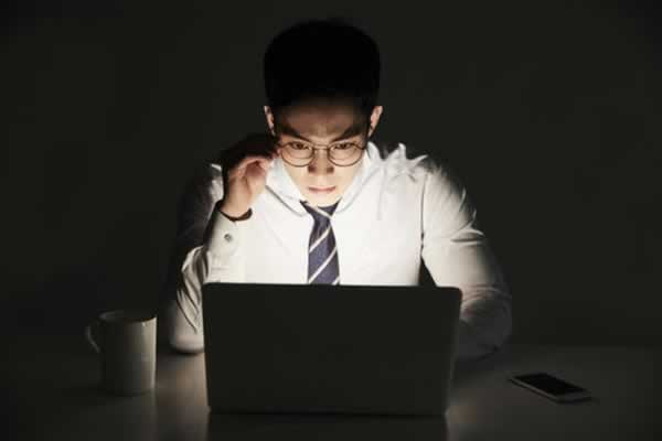 遇到不给出款说端口维护.文章引题（图）